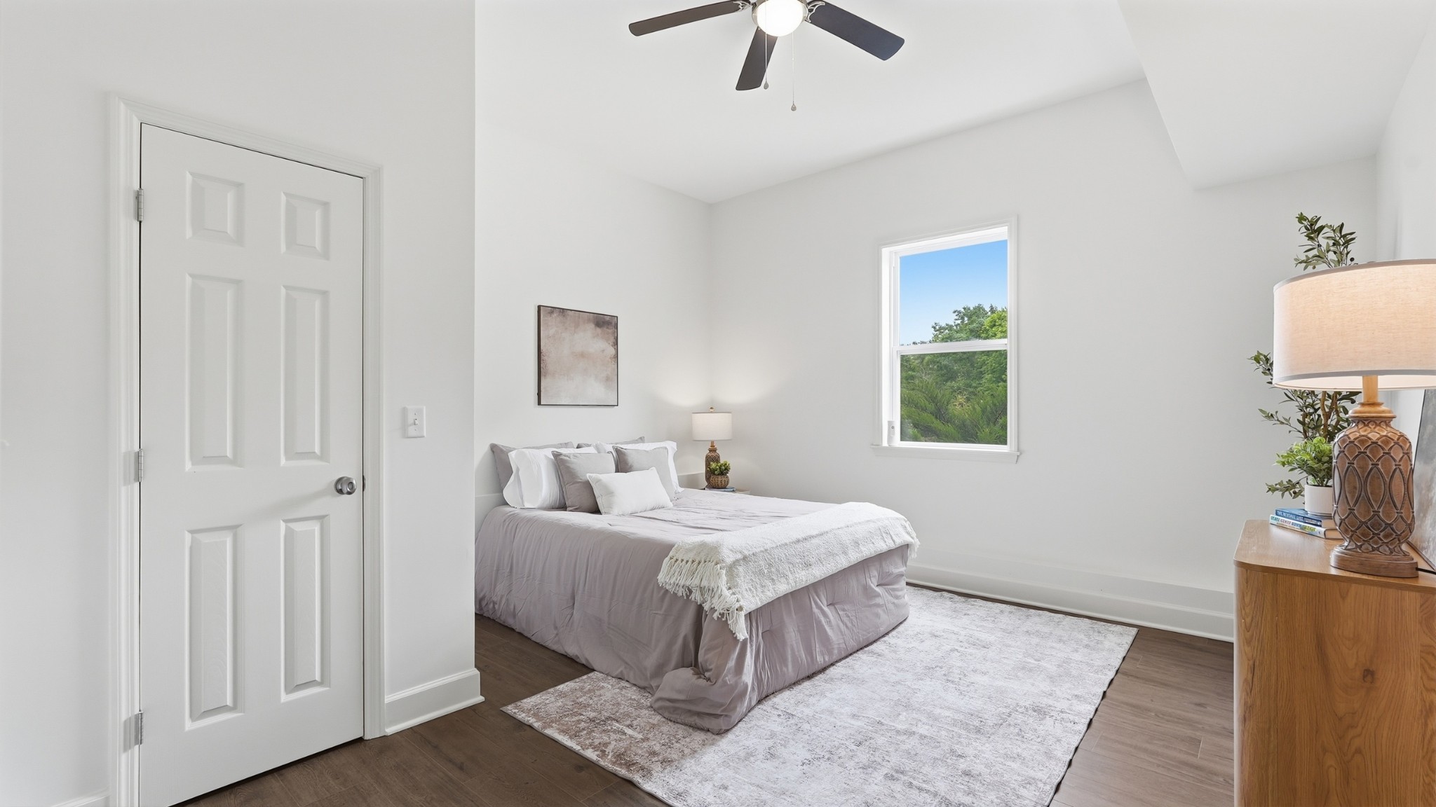 157 Lena Loop