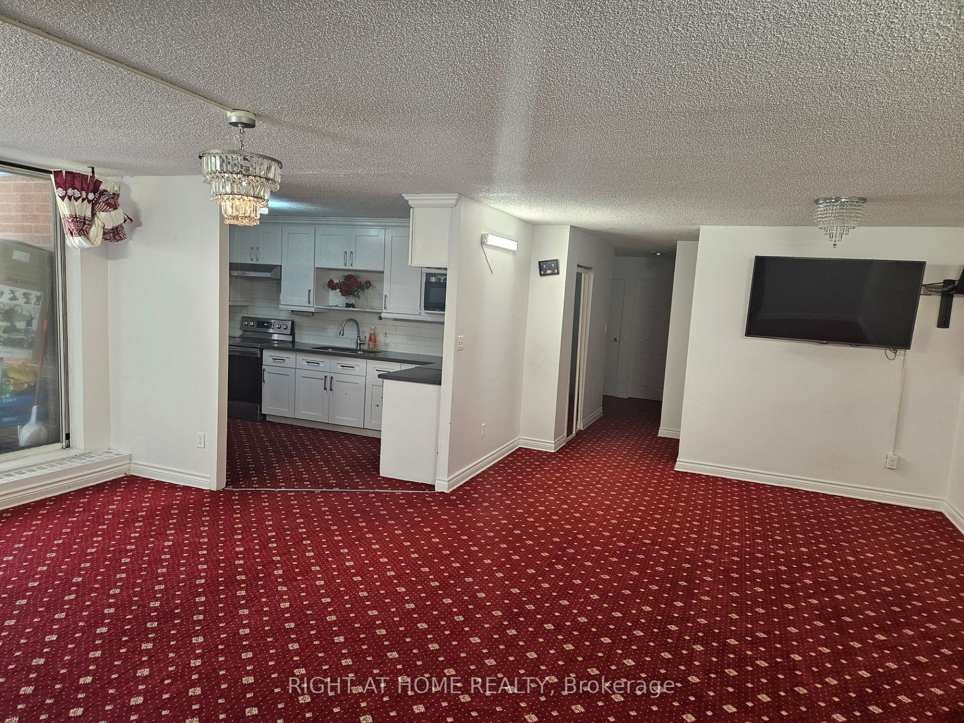 100 Wingarden Crt 410