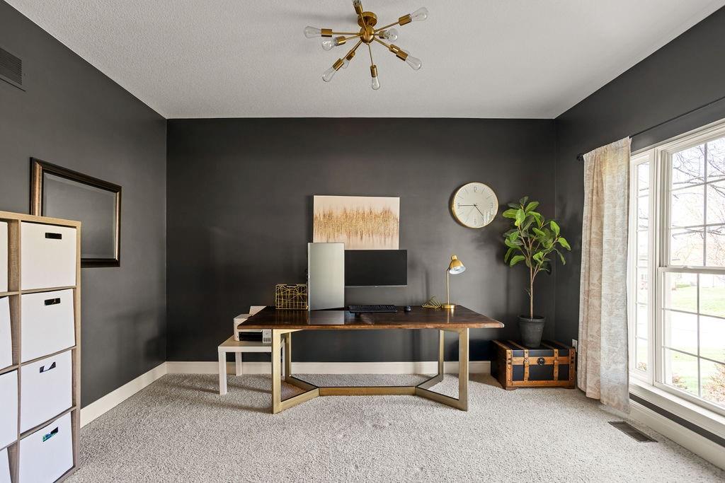 9709 N Farley Avenue