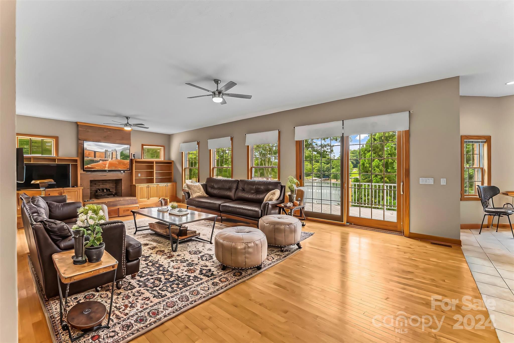 4654 Harbor View Terrace