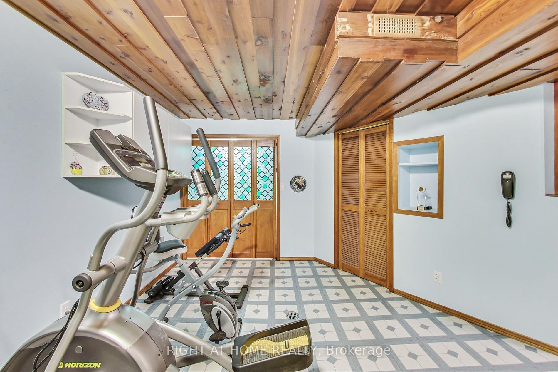 49 Harnworth Dr