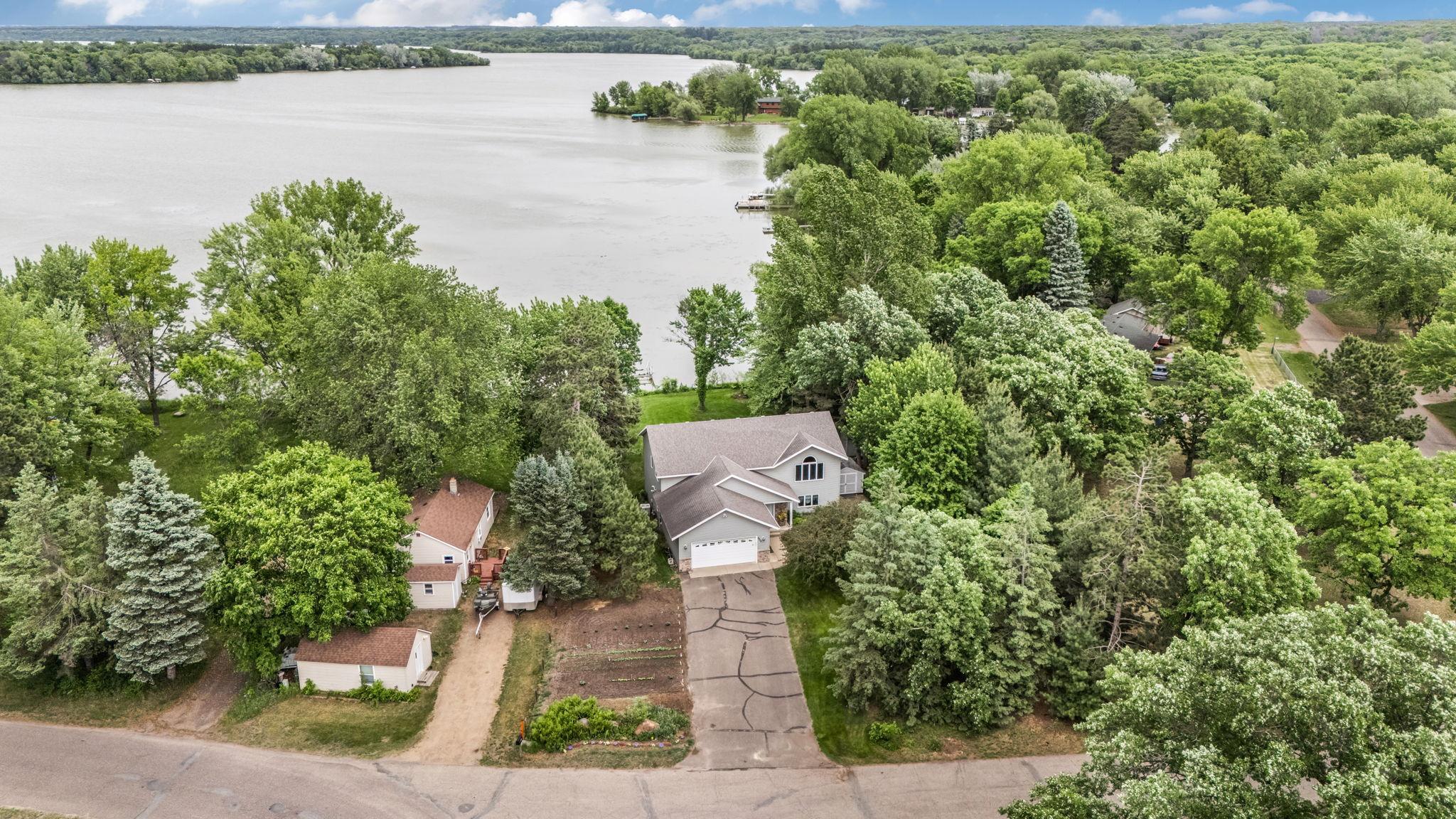 9900 W Lake Court