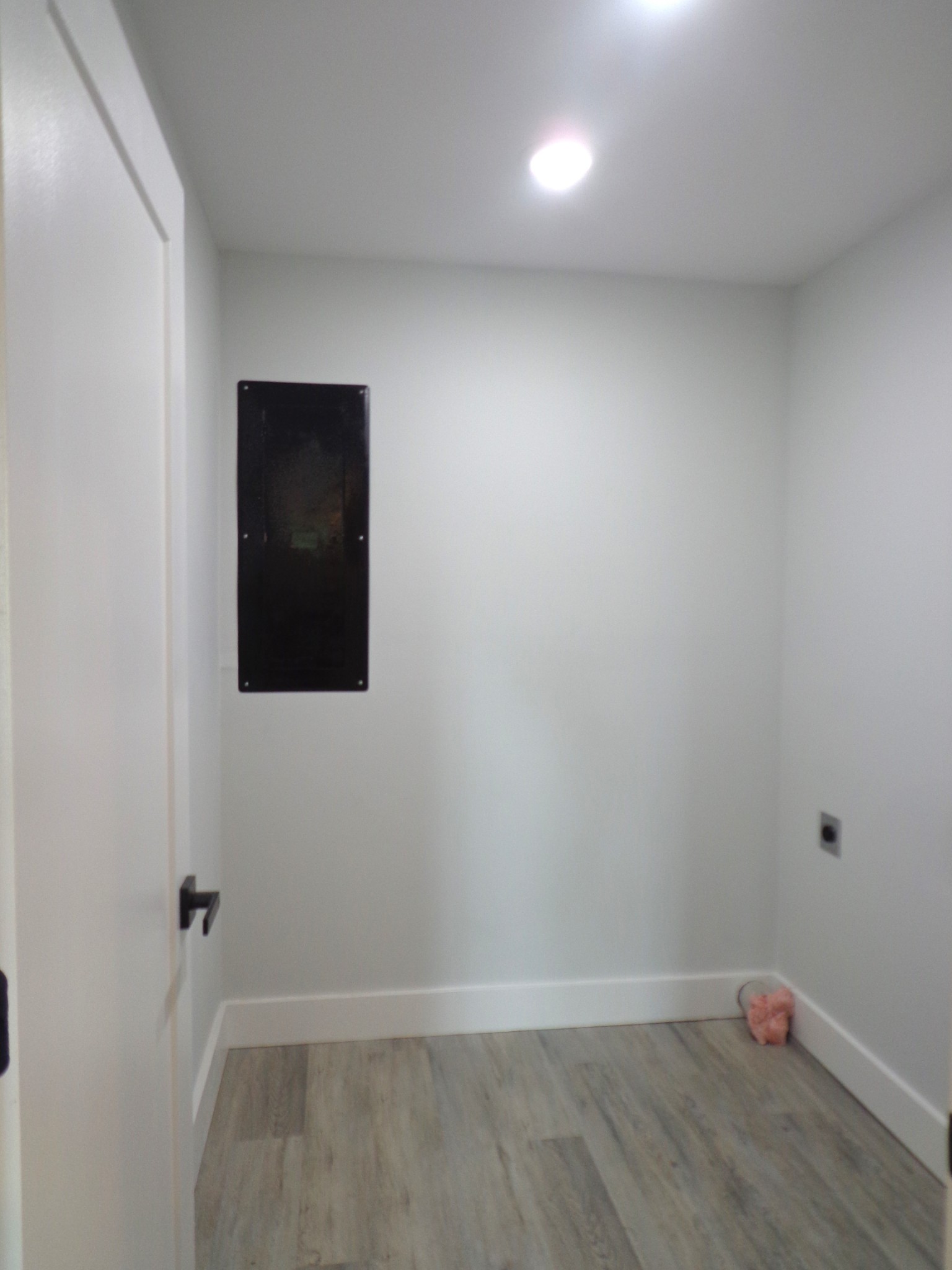 32 Circle Dr