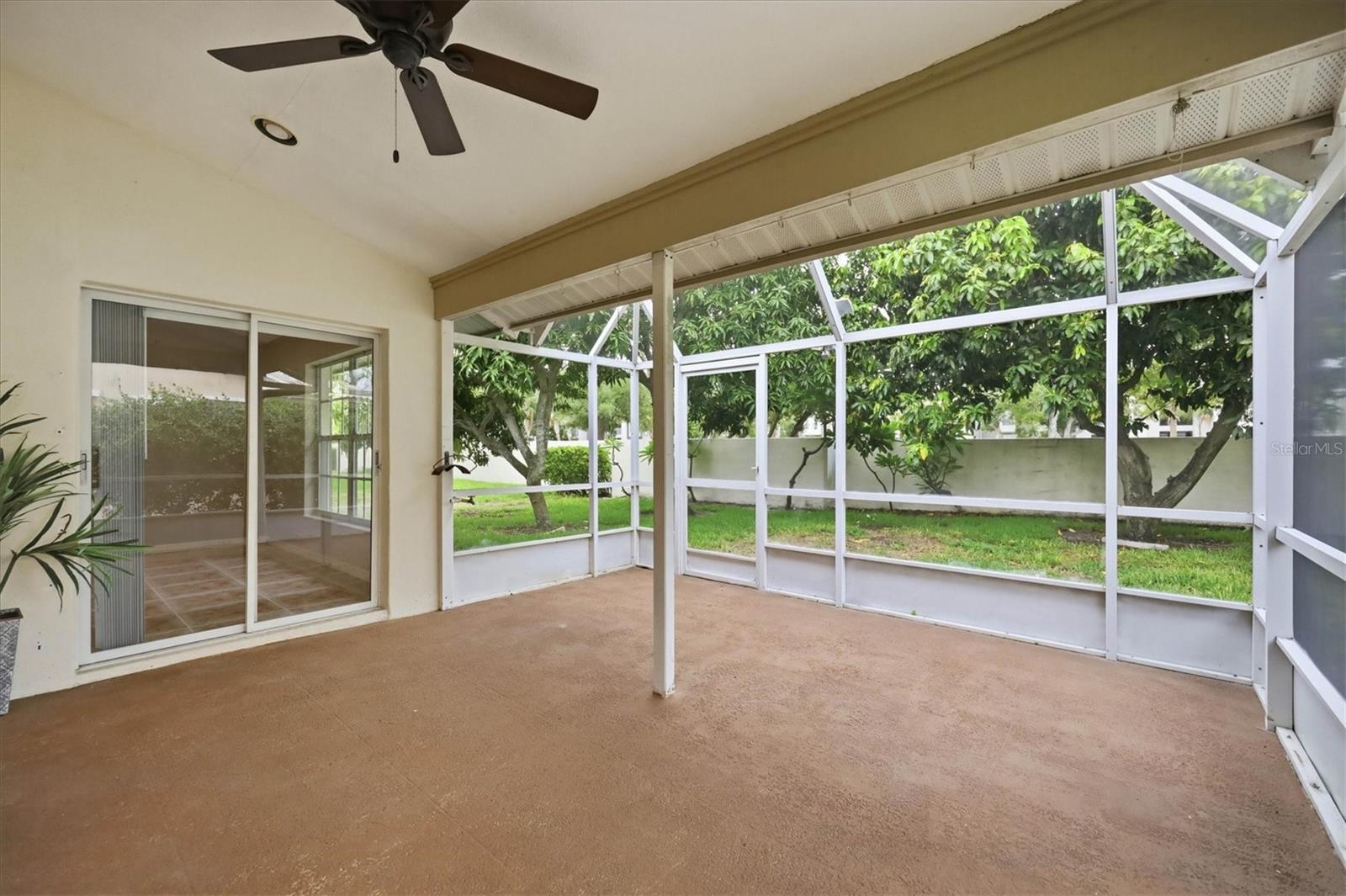 4738 Dundee Drive