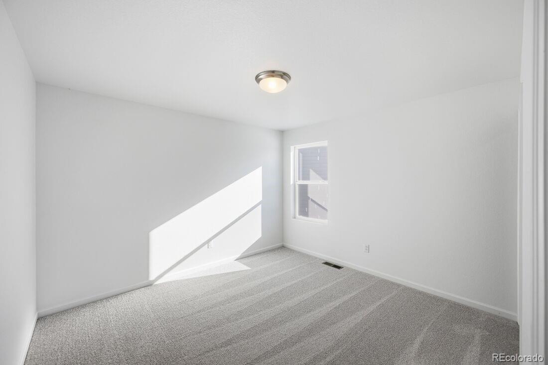 16657 W 92nd Place