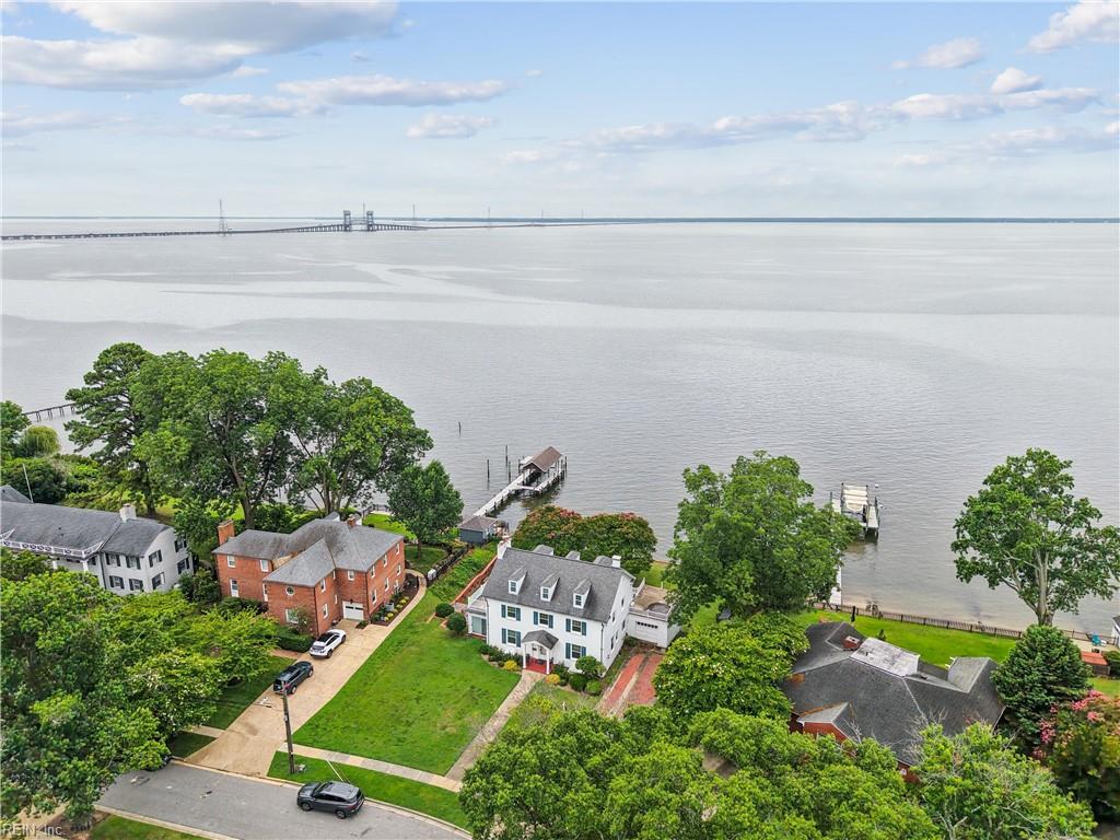 211 Hilton Terrace