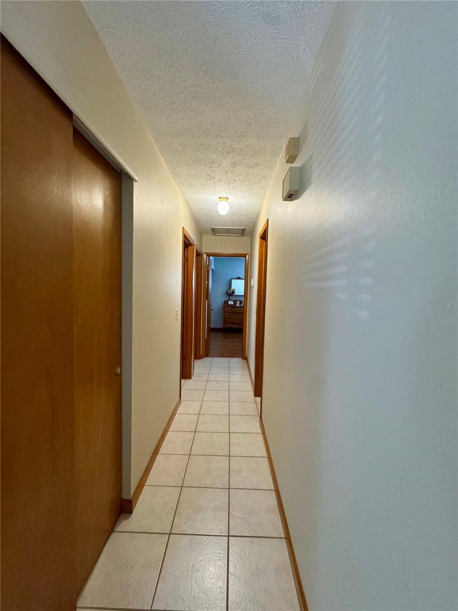 827 Strawberry Lane