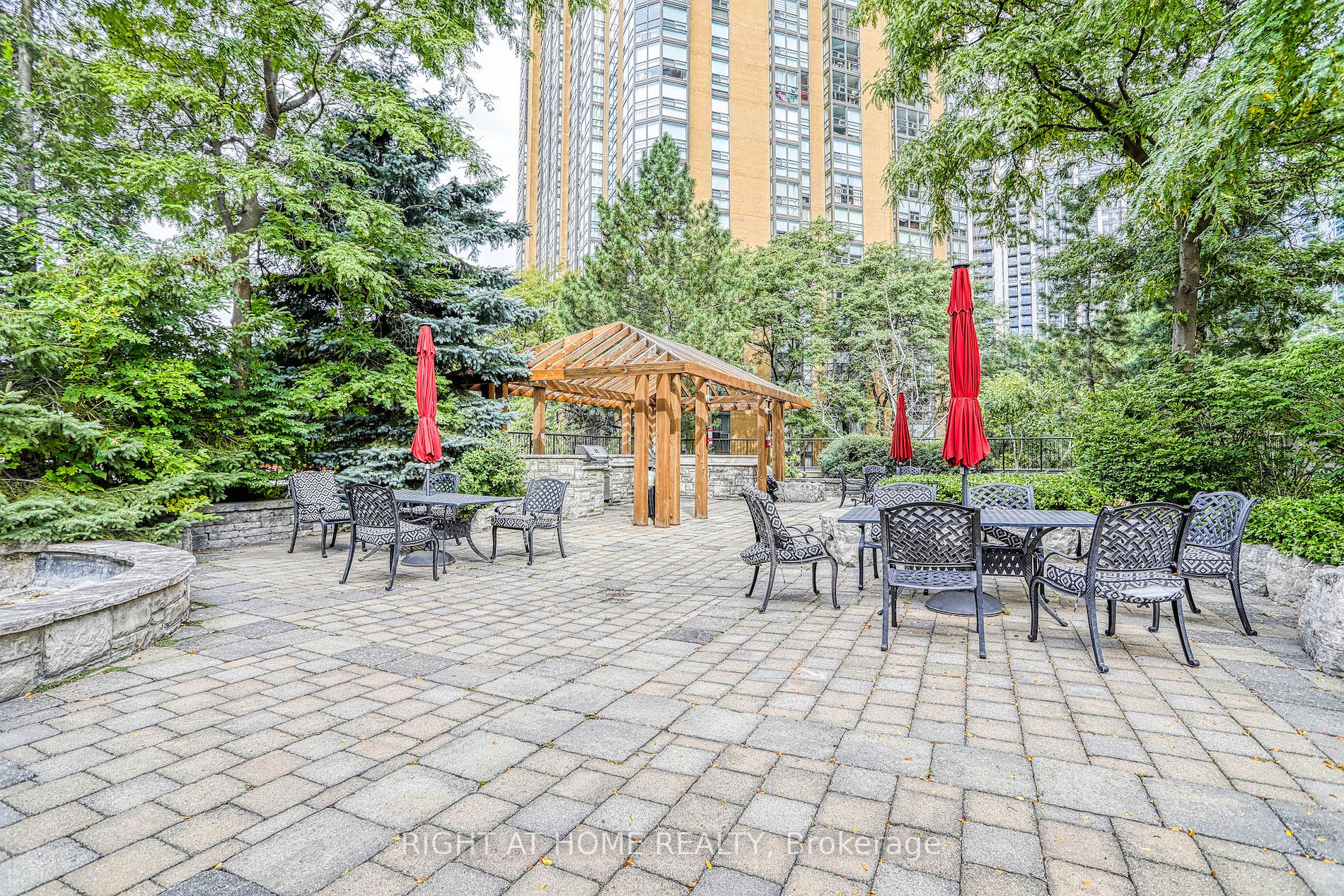 100 Upper Madison Ave 304