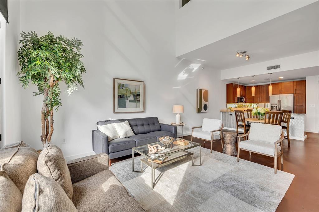 Welcome Fort Worth's Cultural District into this stunning two-bedroom, 2.5-bathroom condo in the heart of Fort Worth, just a stone's throw away from downtown Fort Worth. Adjacent to Trinity Park, outdoor enthusiasts will appreciate the proximity to green spaces and walking trails. Don't miss this opportunity to experience urban living at its finest in this desirable Fort Worth location.  This modern residence offers a perfect blend of convenience and luxury living. The spacious bedrooms provide comfort and privacy, while the upscale bathrooms boast elegant finishes. The open concept living area is flooded with natural light, creating a warm and inviting atmosphere. From the sleek kitchen to the cozy dining area, every corner of this condo exudes style and sophistication. Step outside to enjoy the vibrant neighborhood, featuring two expansive collections of shops and restaurants for your dining and shopping pleasure.