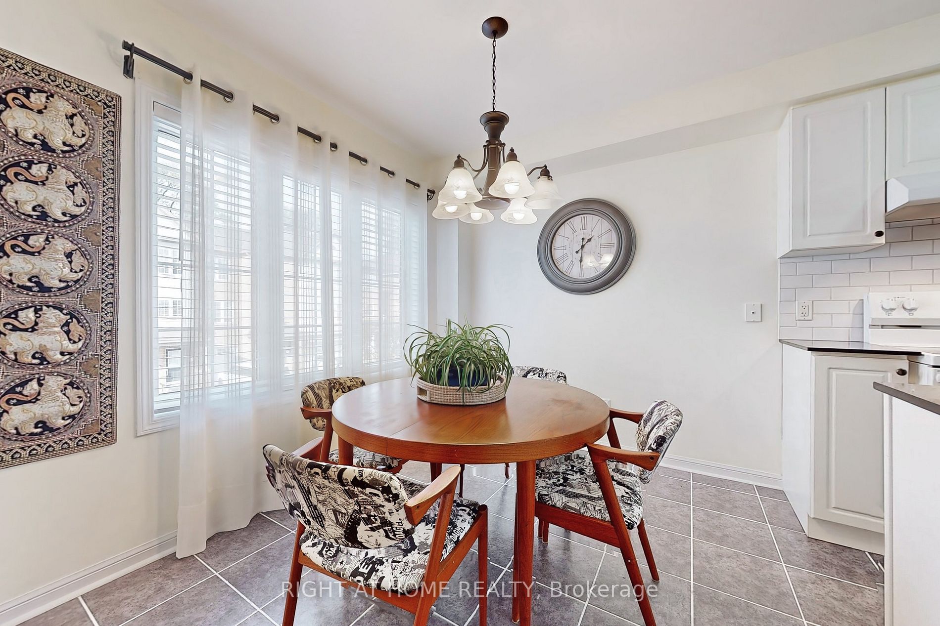 470 Beach Blvd 63