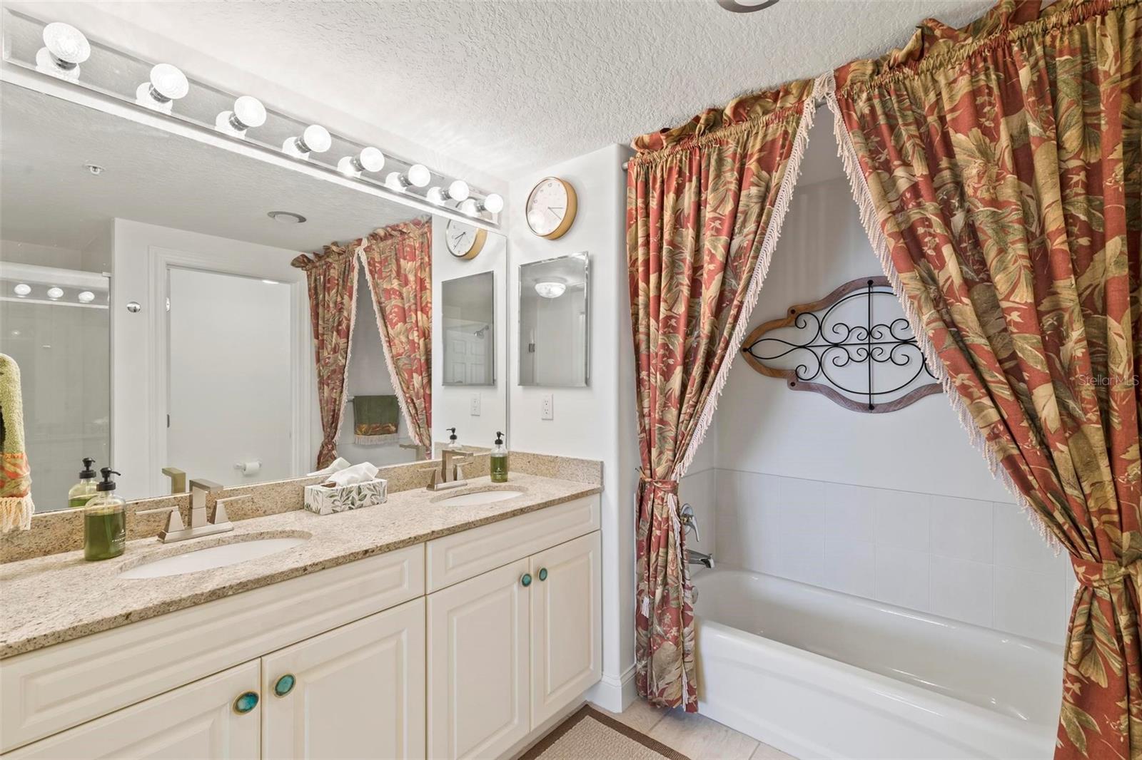 60 Surfview Drive 823