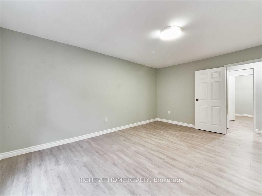 100 Mornelle Crt 1102