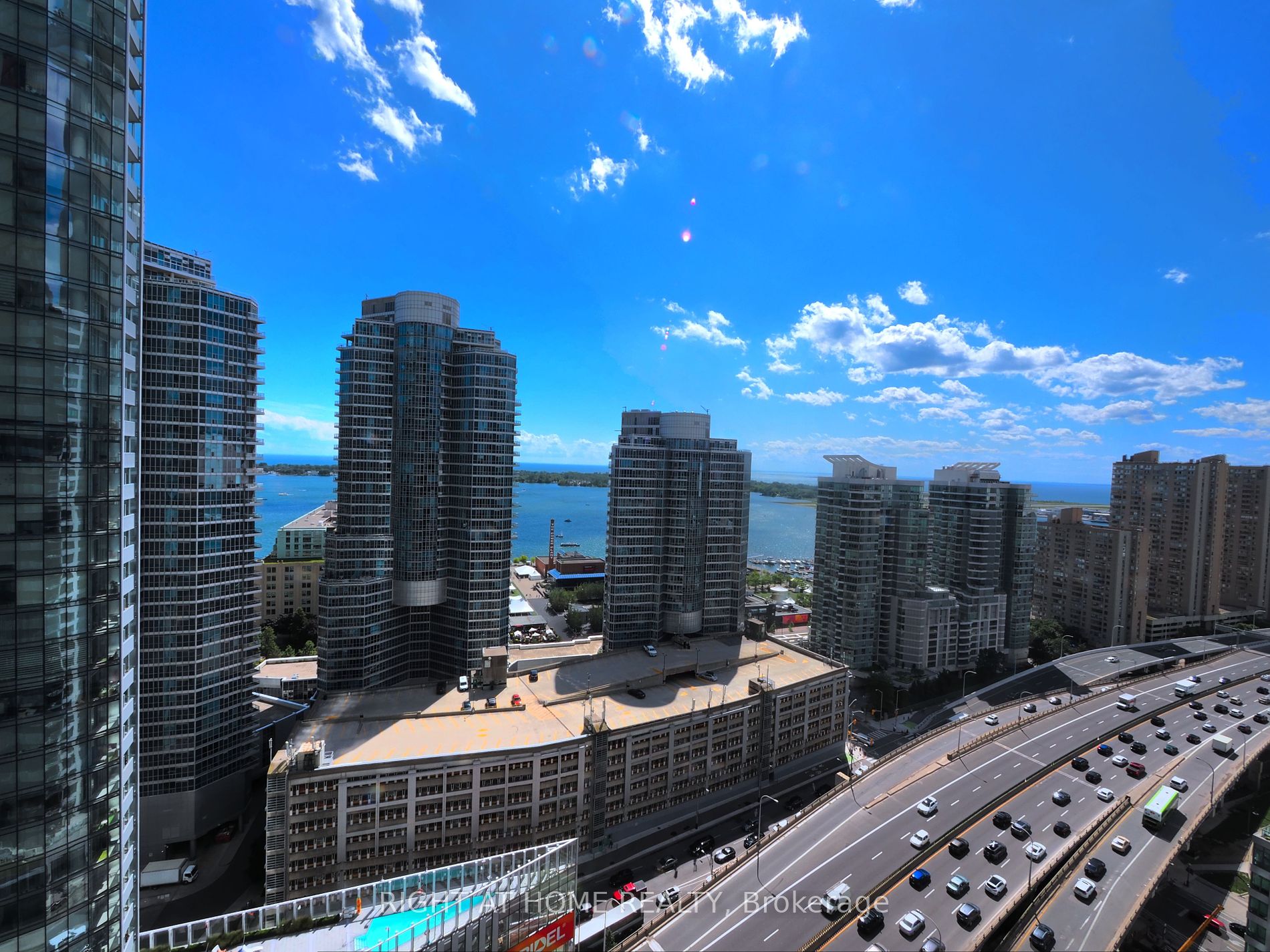 12 York St 2204