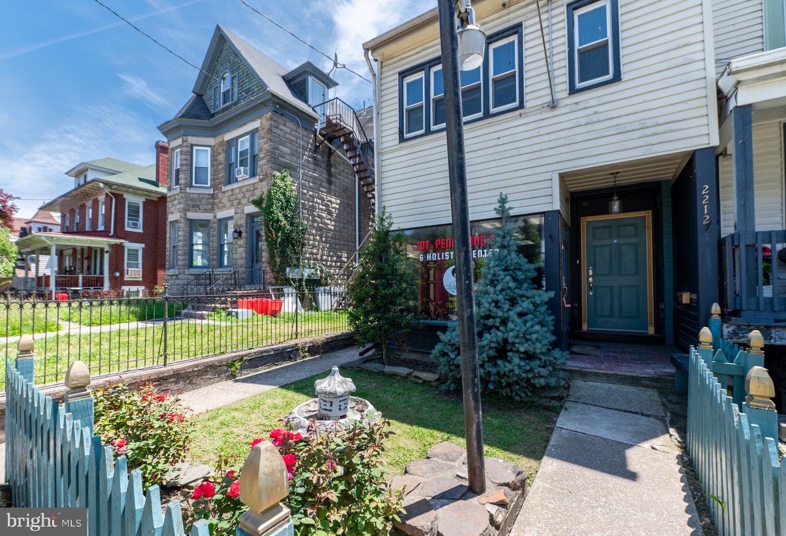 2212 Perkiomen Ave  
