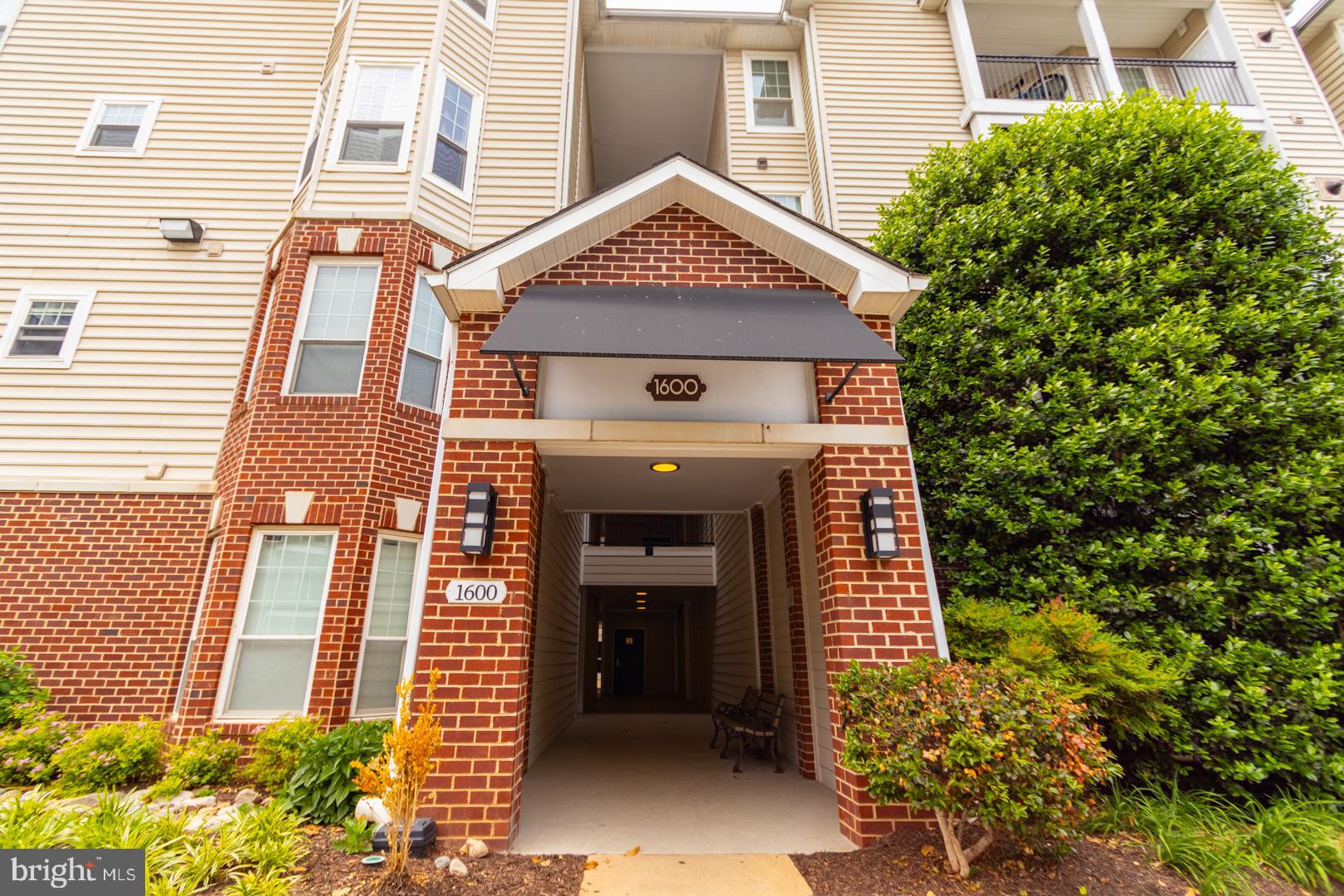 1600 Spring Gate Drive 2207