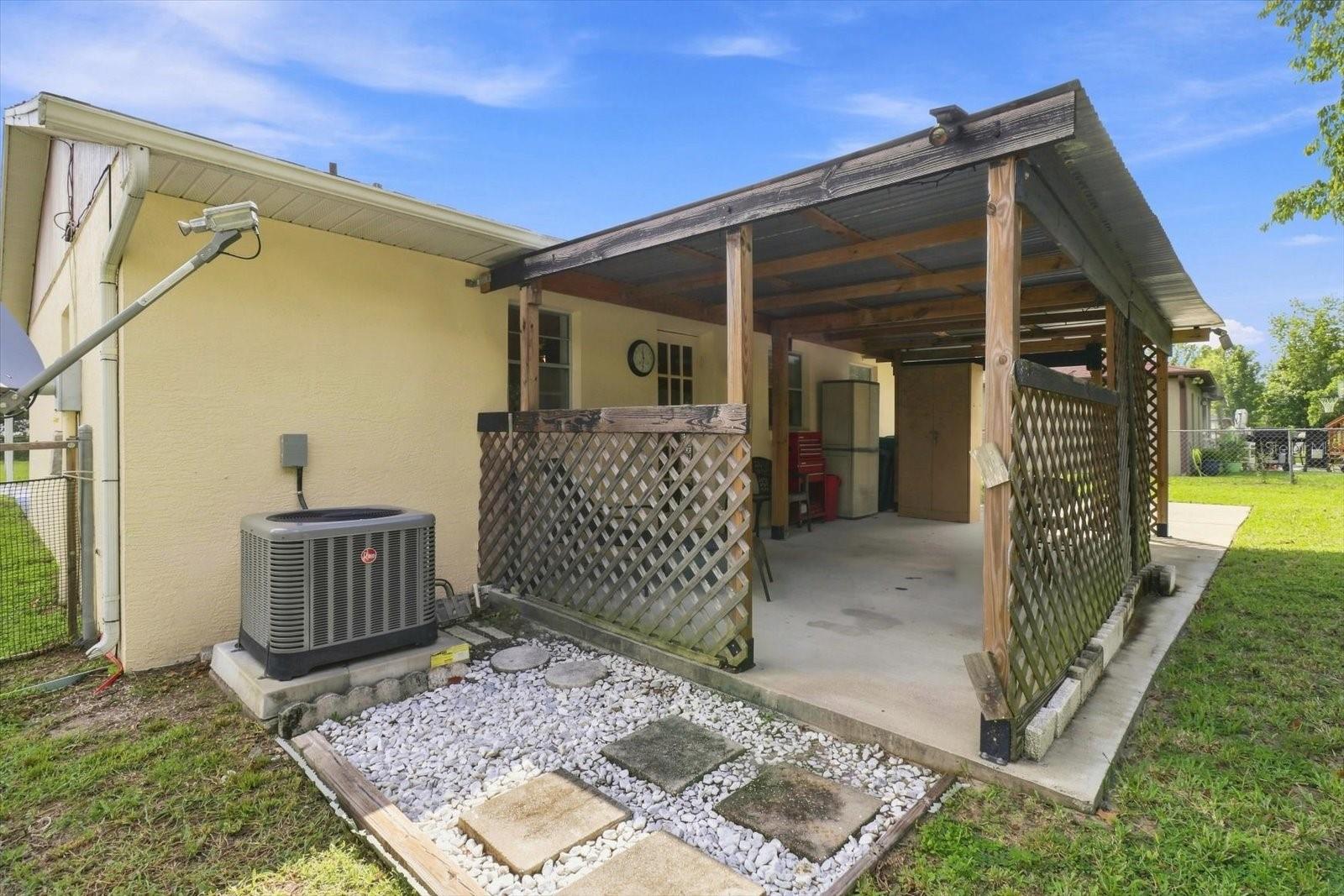 3850 S Flamingo Terrace