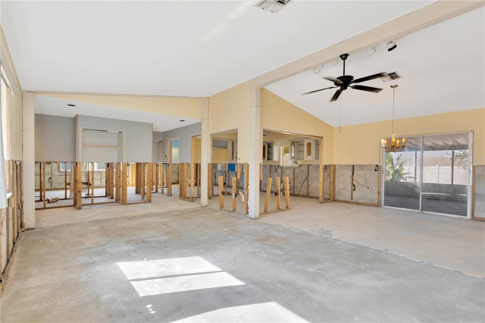 2414 16th Street W