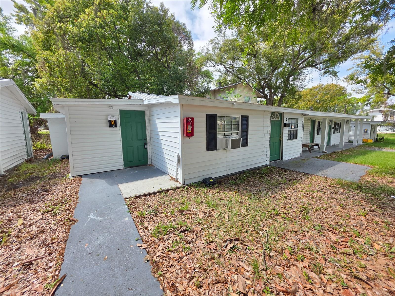 501 W Baker Street