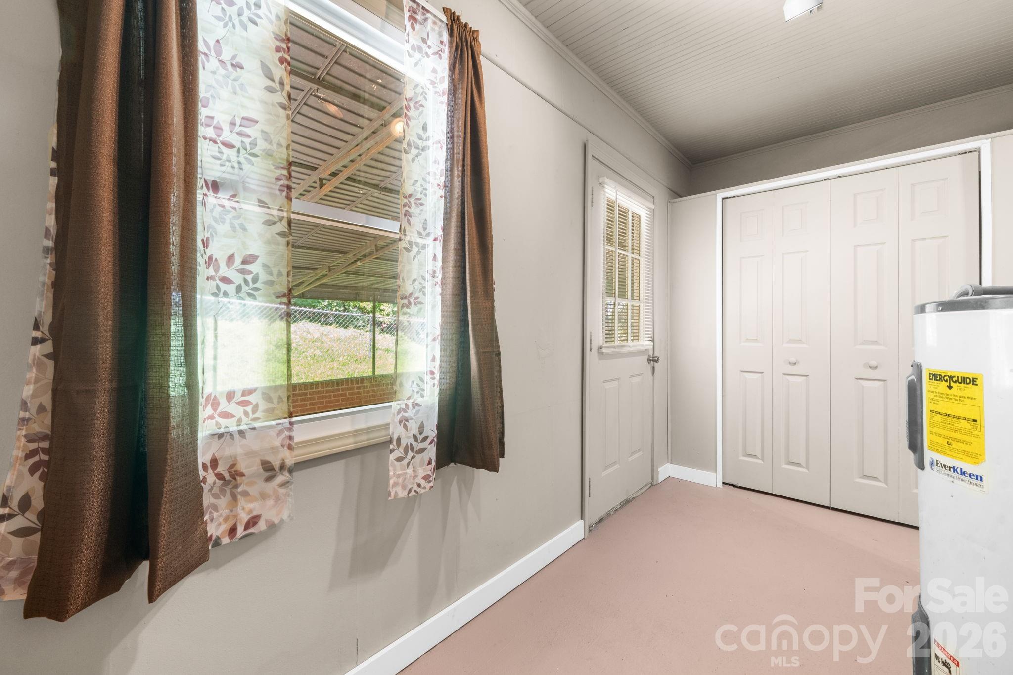 296 Pine Mountain Road
