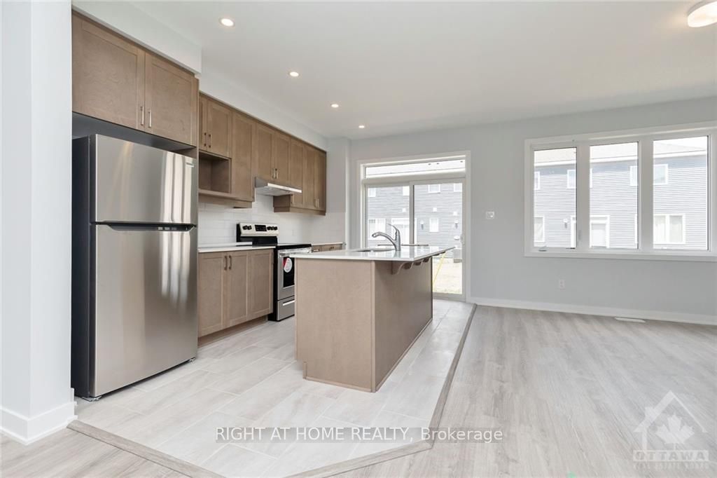 339 CROSSWAY Terr
