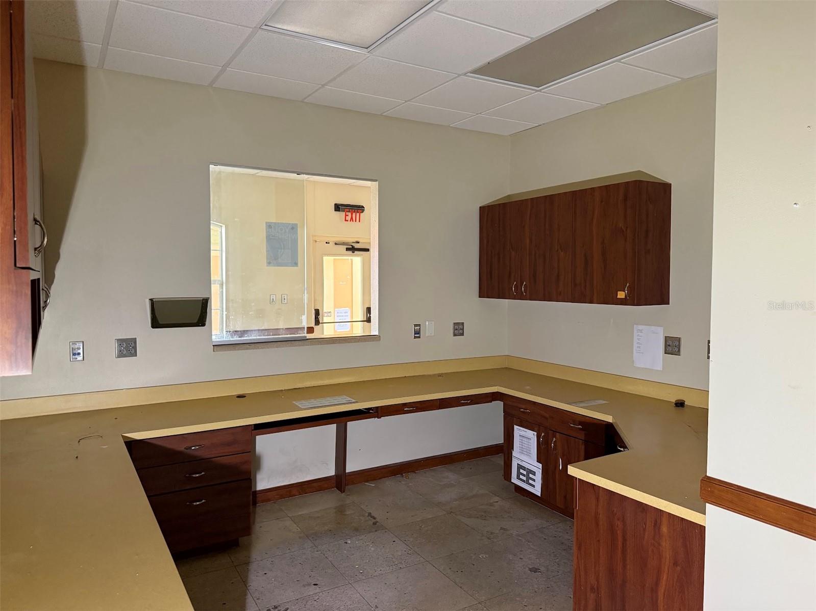 1400 S Us Hwy 441, Building 910 912