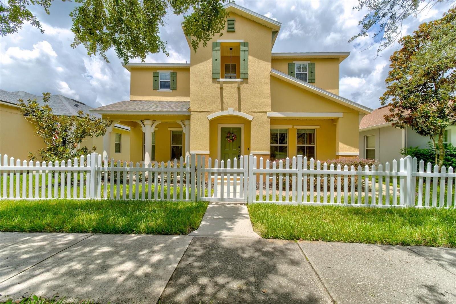2463 Lacerta Drive