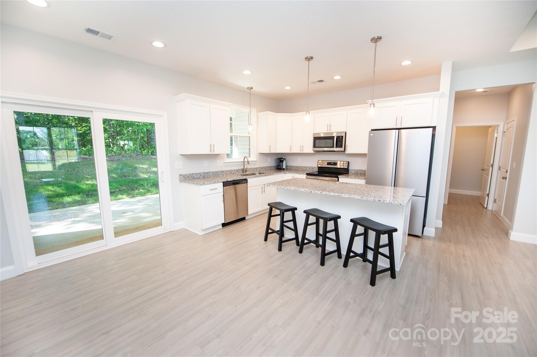 111 W Caylee Way