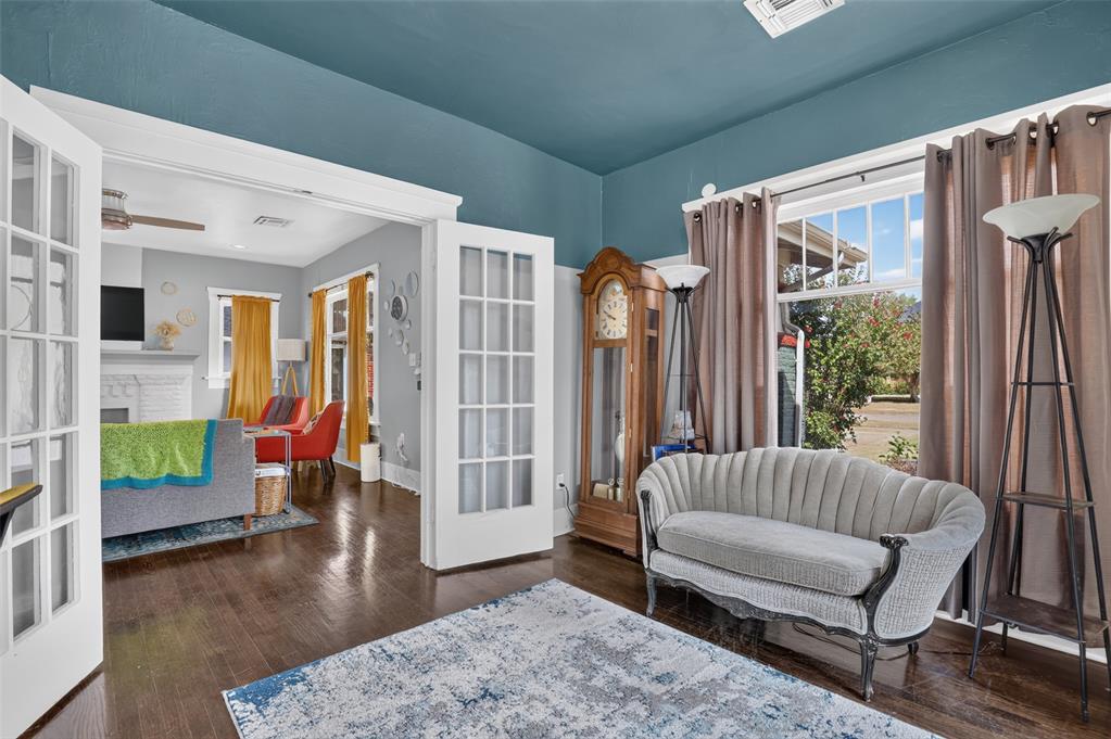 1216 NW 39th Street