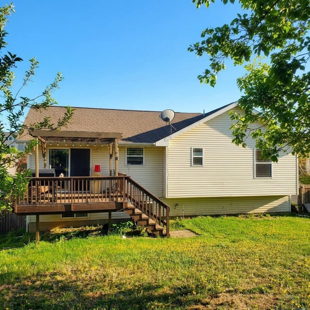 4017 Fieldcrest Drive