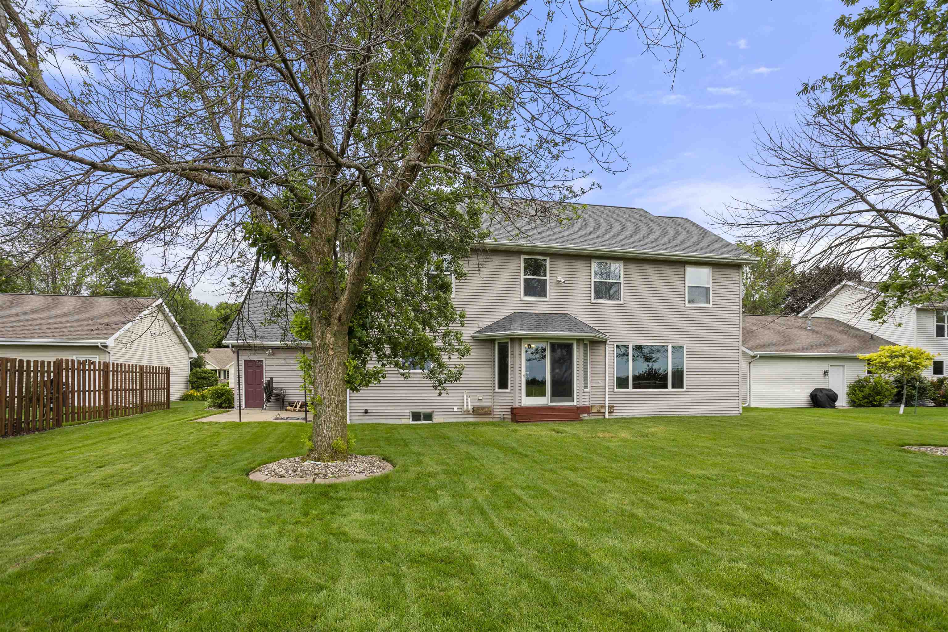 1501 E WYNDMERE Drive