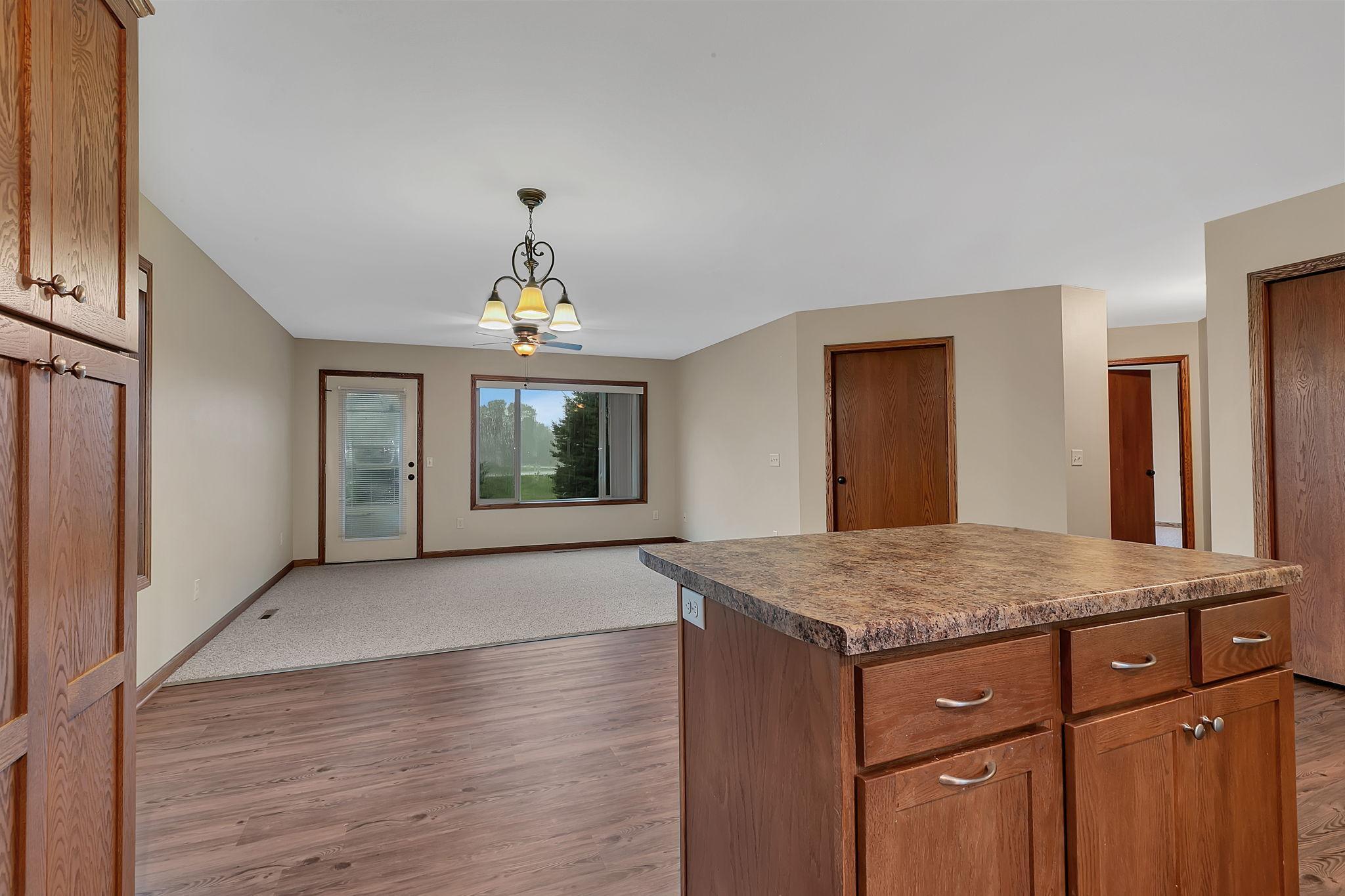 647 Cottonwood Avenue