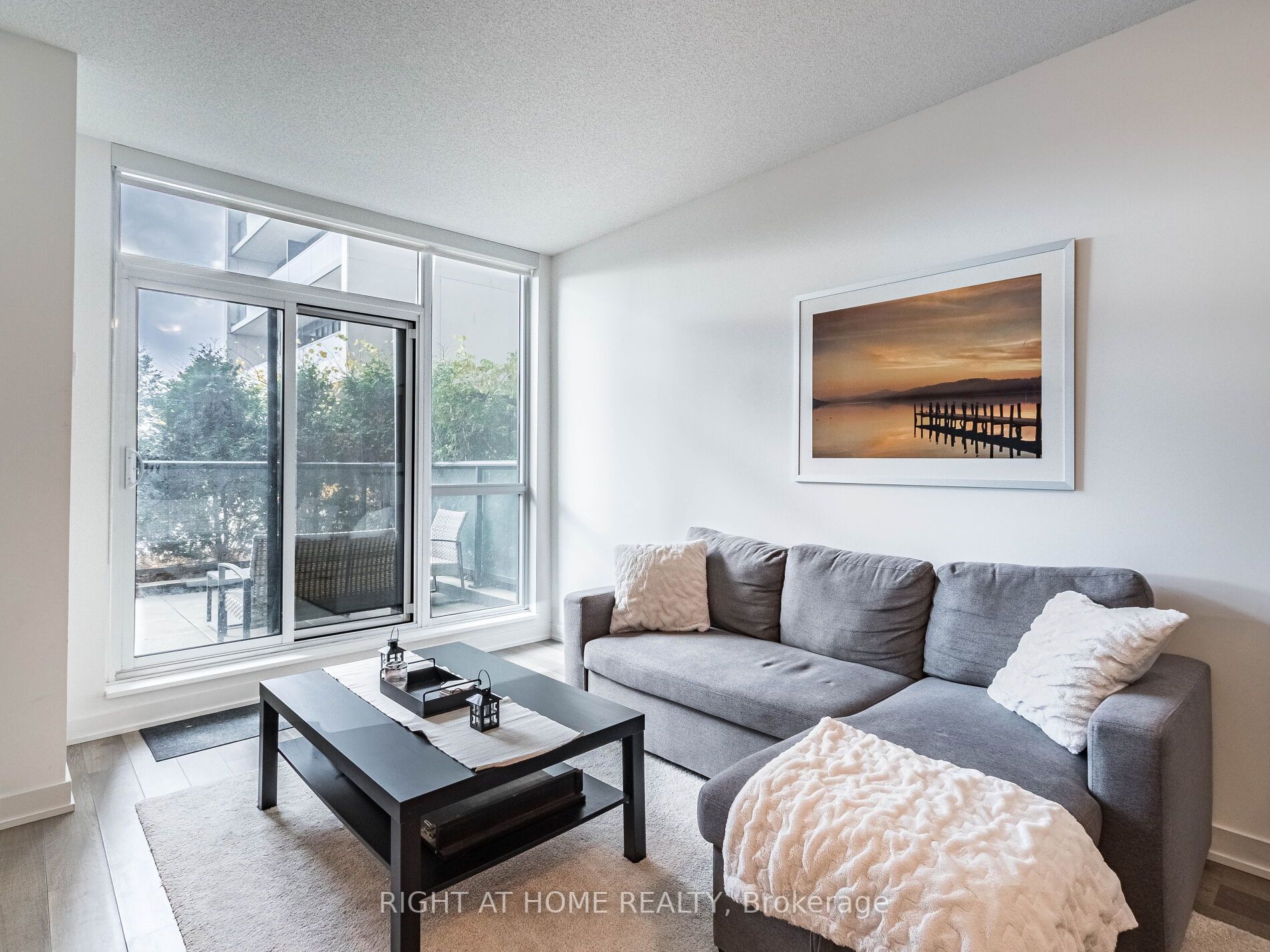 1603 W Eglinton Ave 216