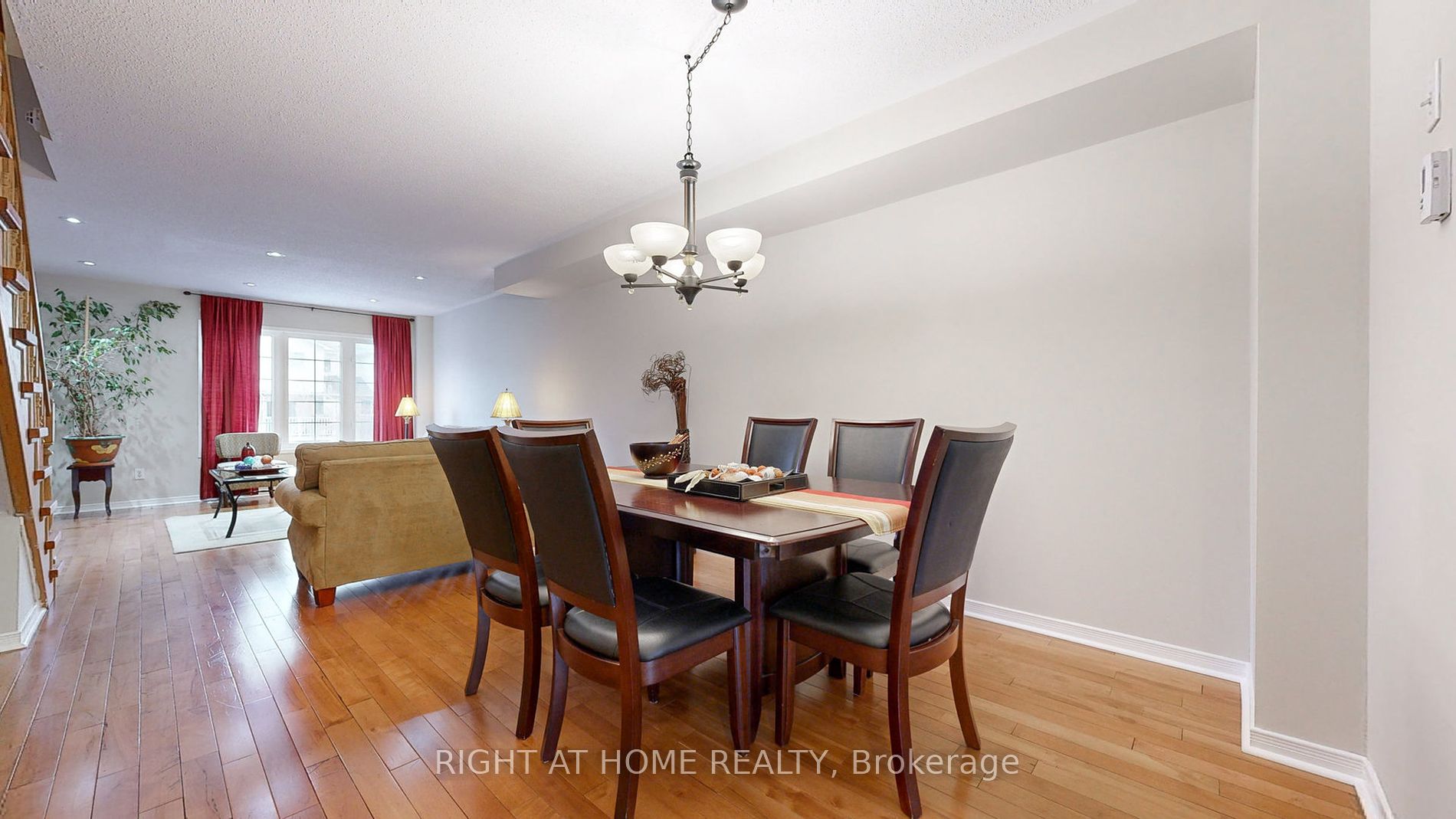 34 Rumi Cres