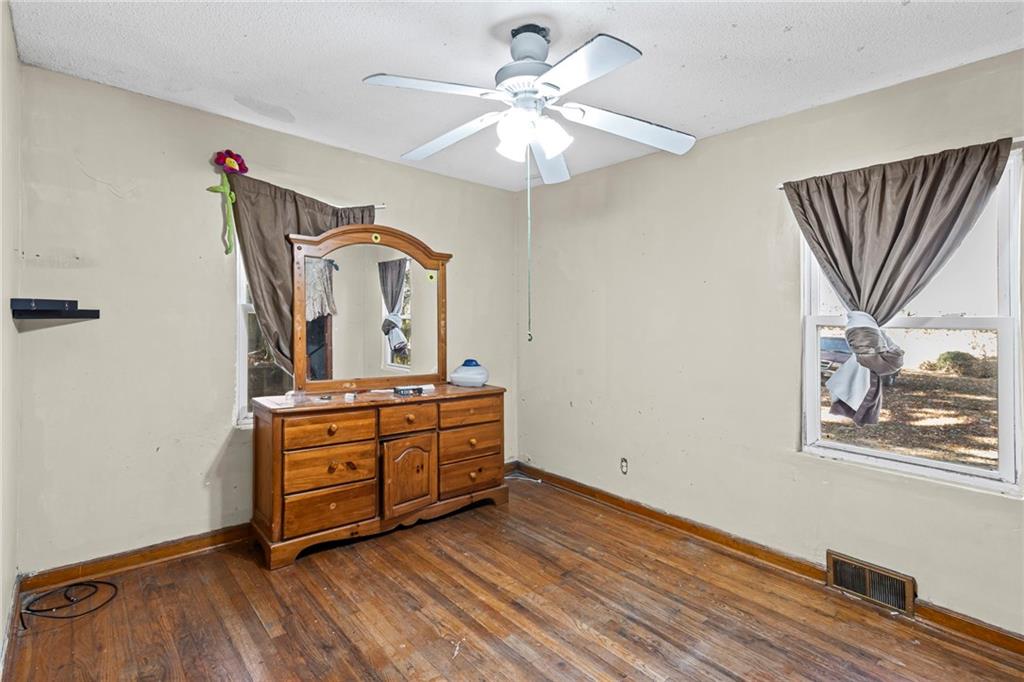 6502 Leavenworth Road