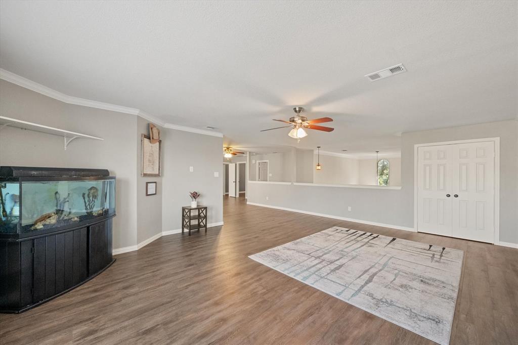 1817 Meadow Ridge Drive