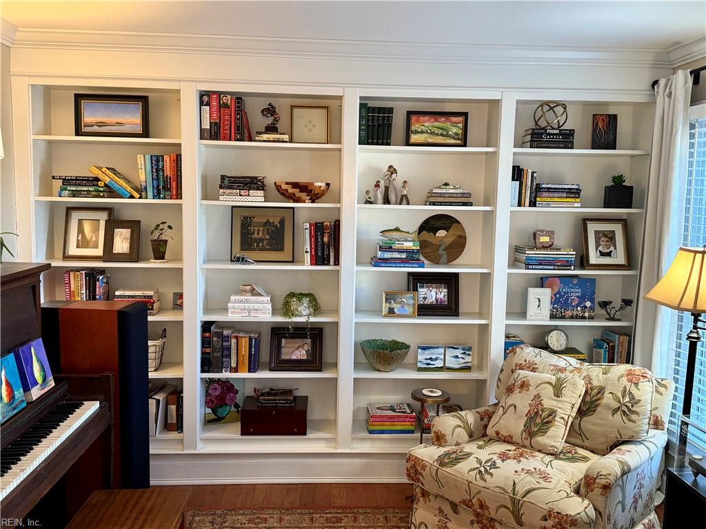 4700 Springtree Court