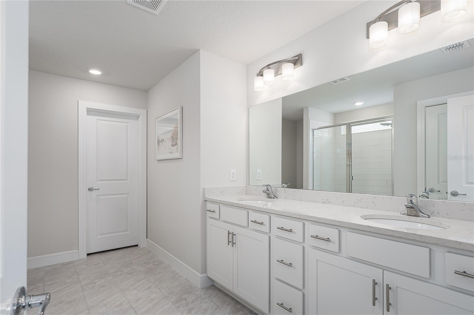 9144 Royal River Circle