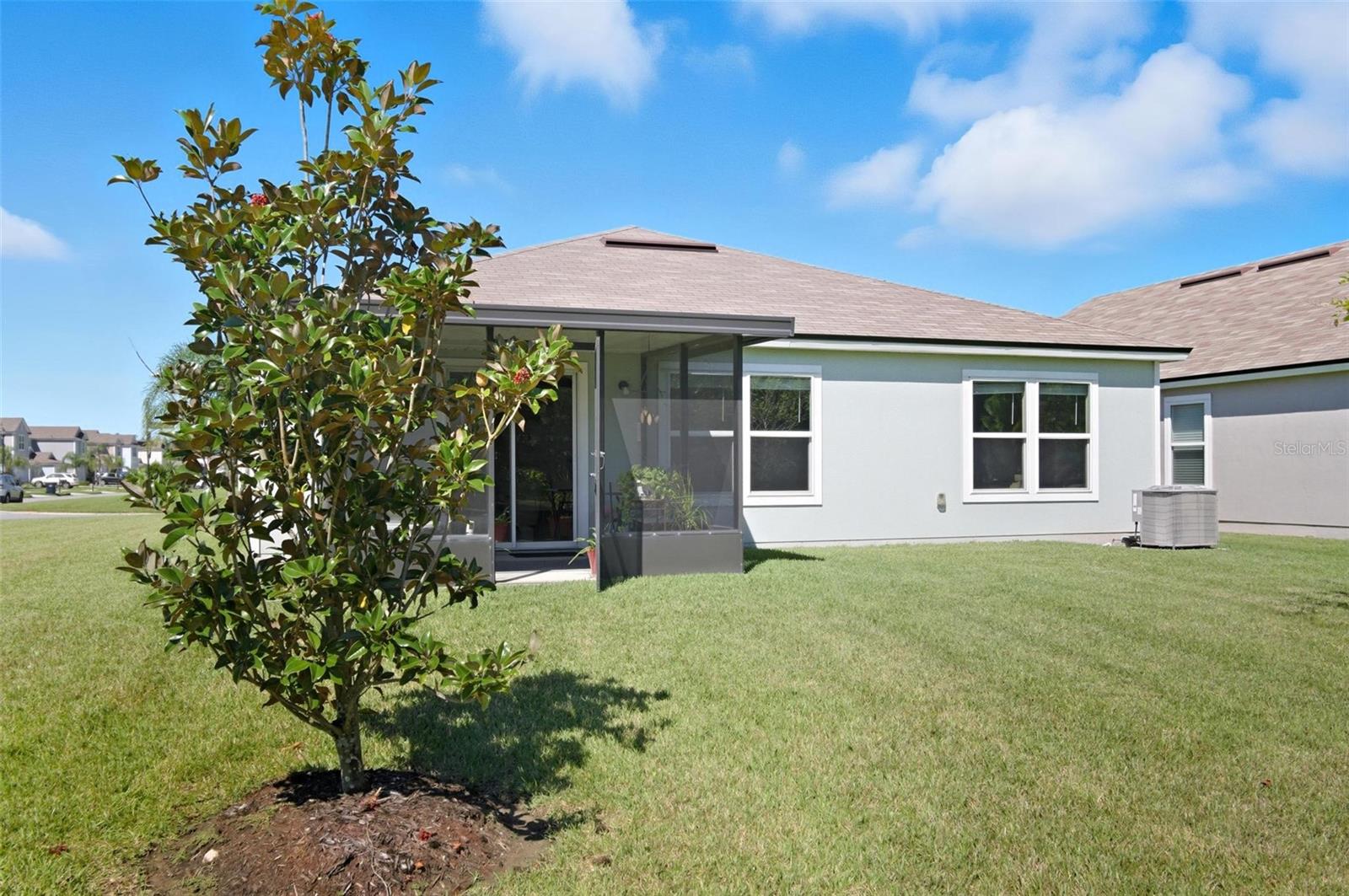 2 Pinnacle Place