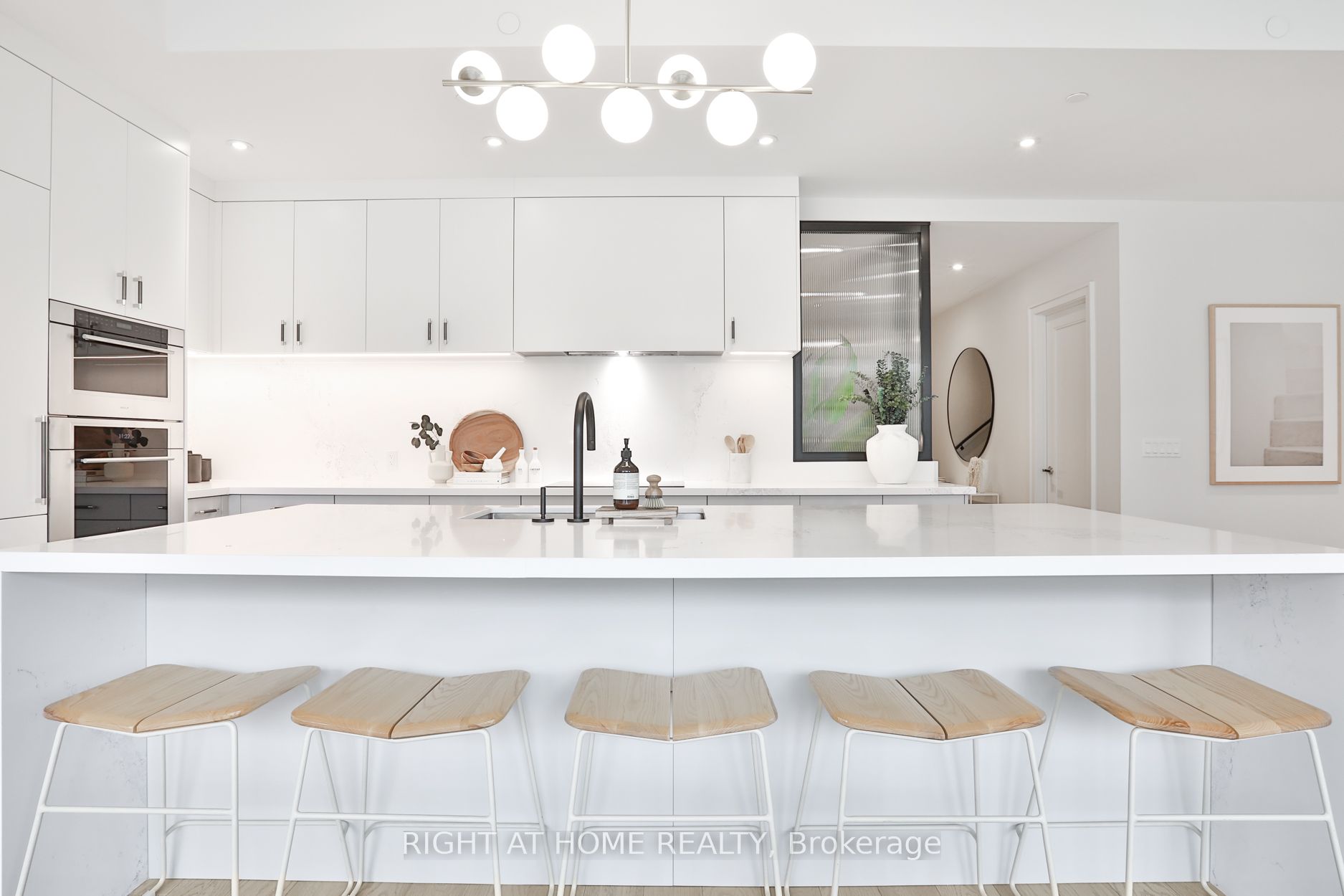 36 Birch Ave 302