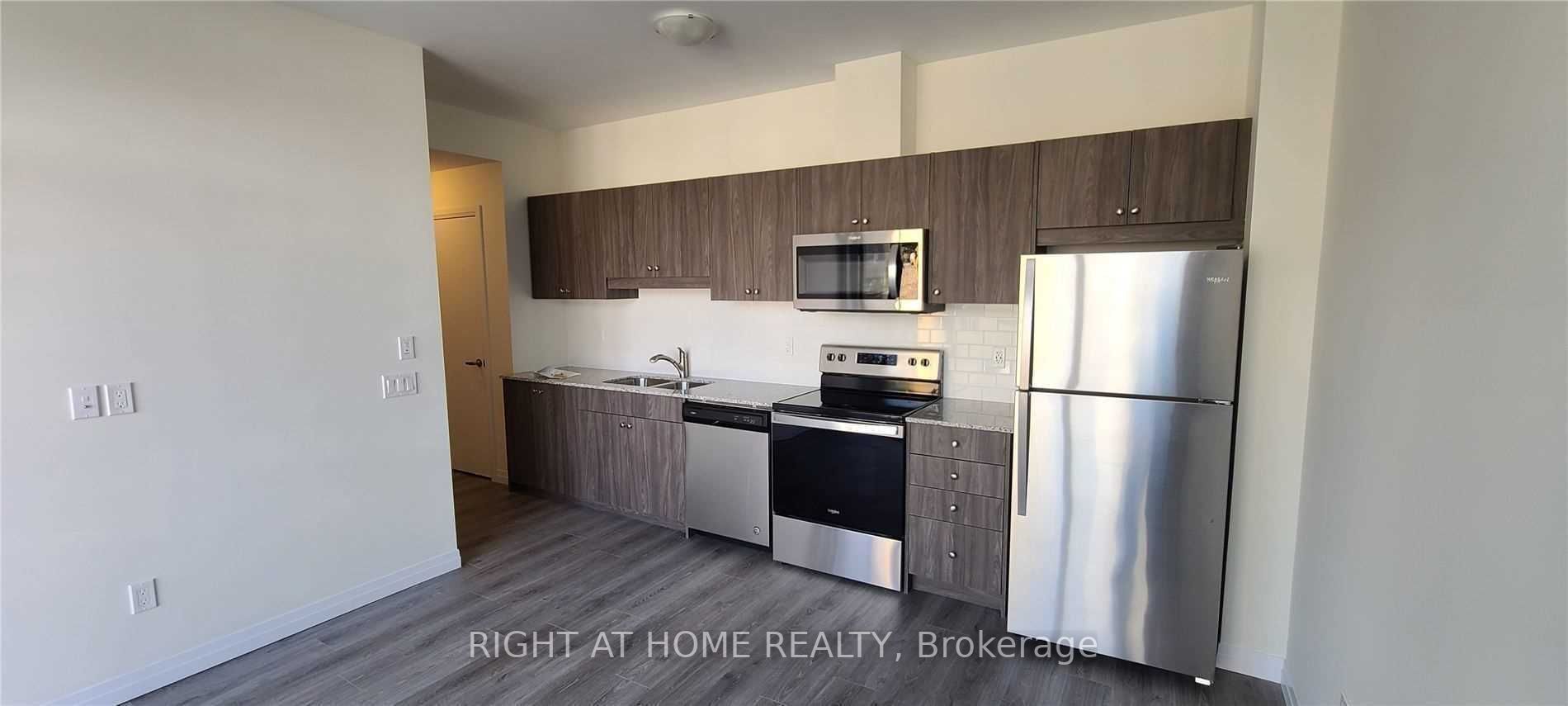 60 W Charles St 301