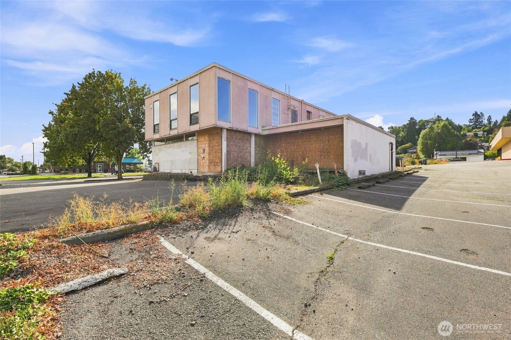 100 S 2nd Street