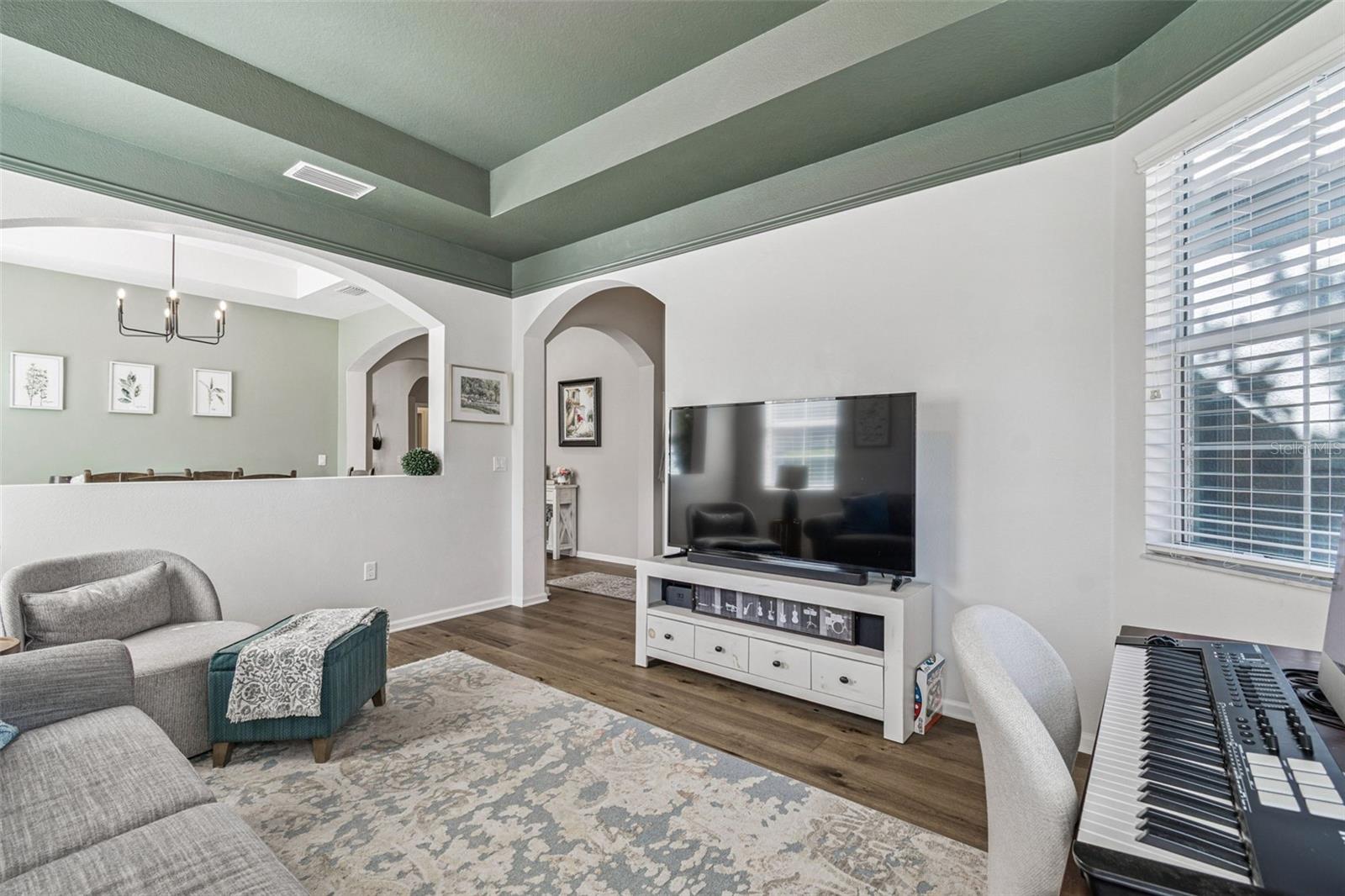 8621 Eagle Brook Drive