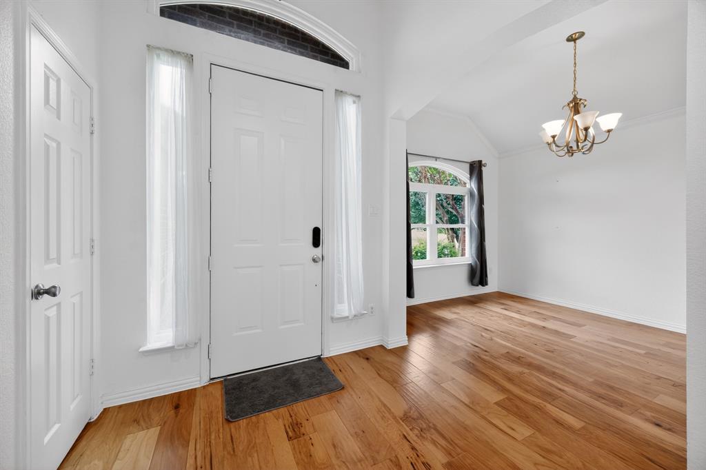 1517 Caldwell Circle