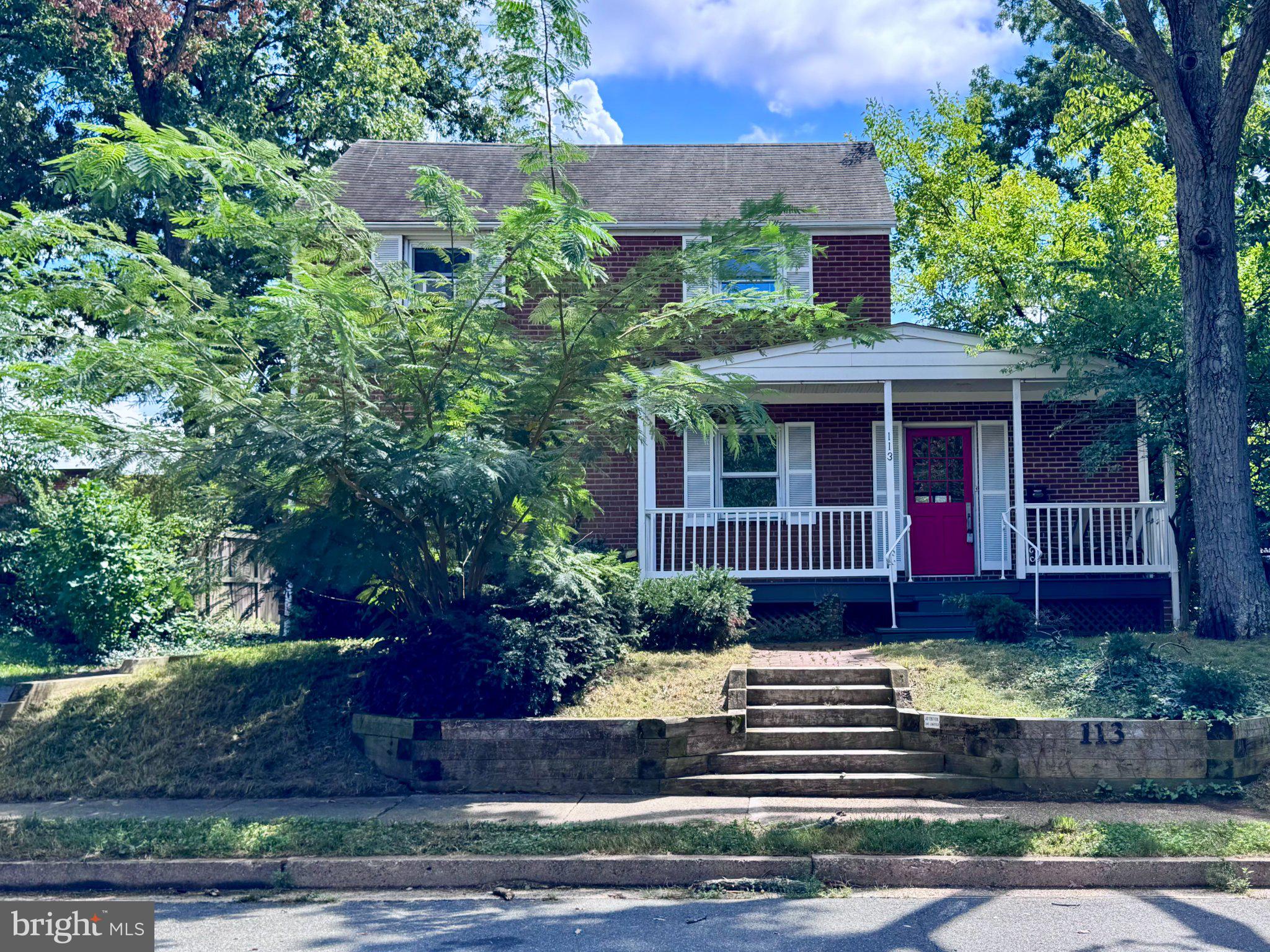 113 N Columbus Street