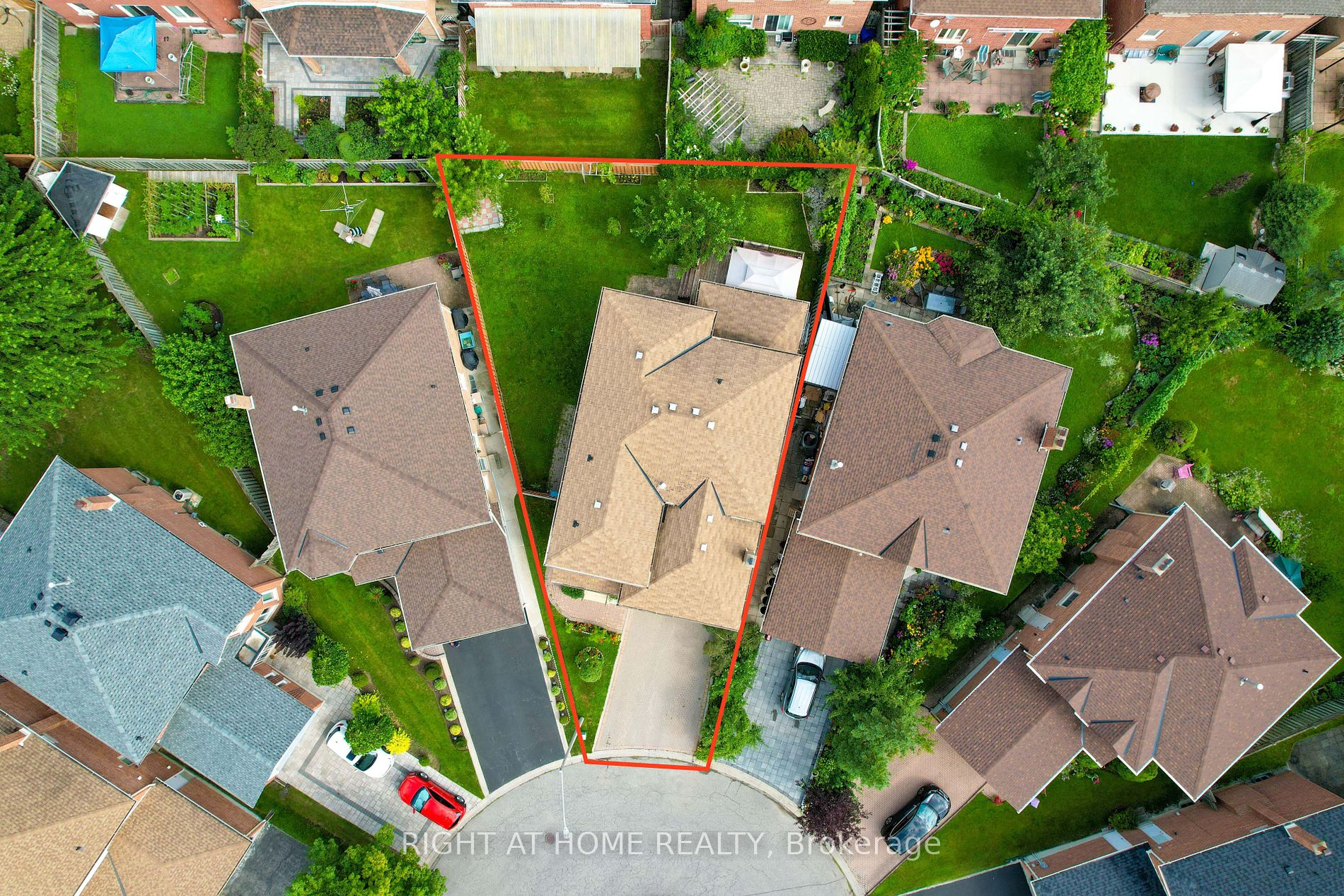 73 Dunbarton Crt