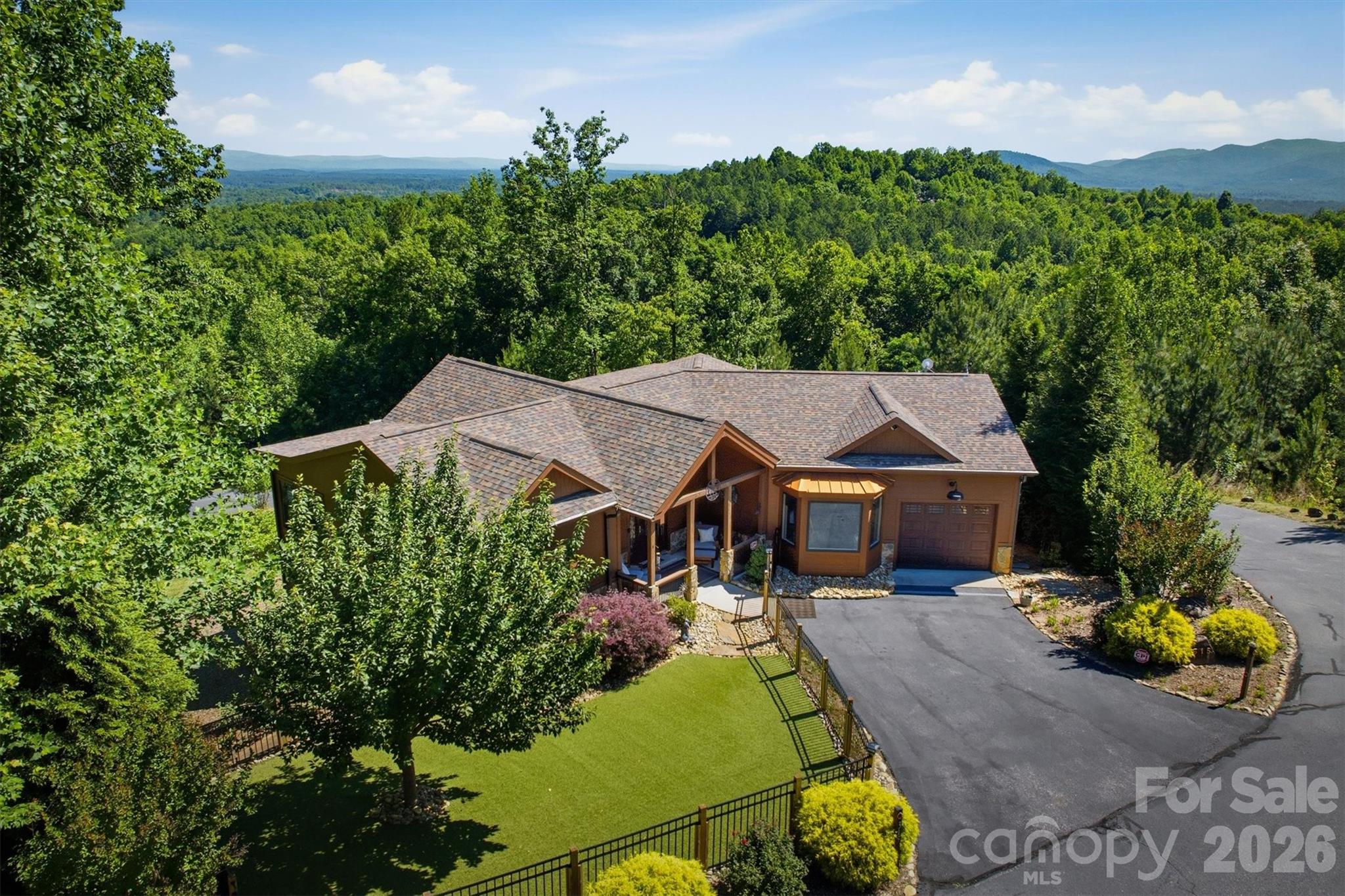 315 Lakeview Trail