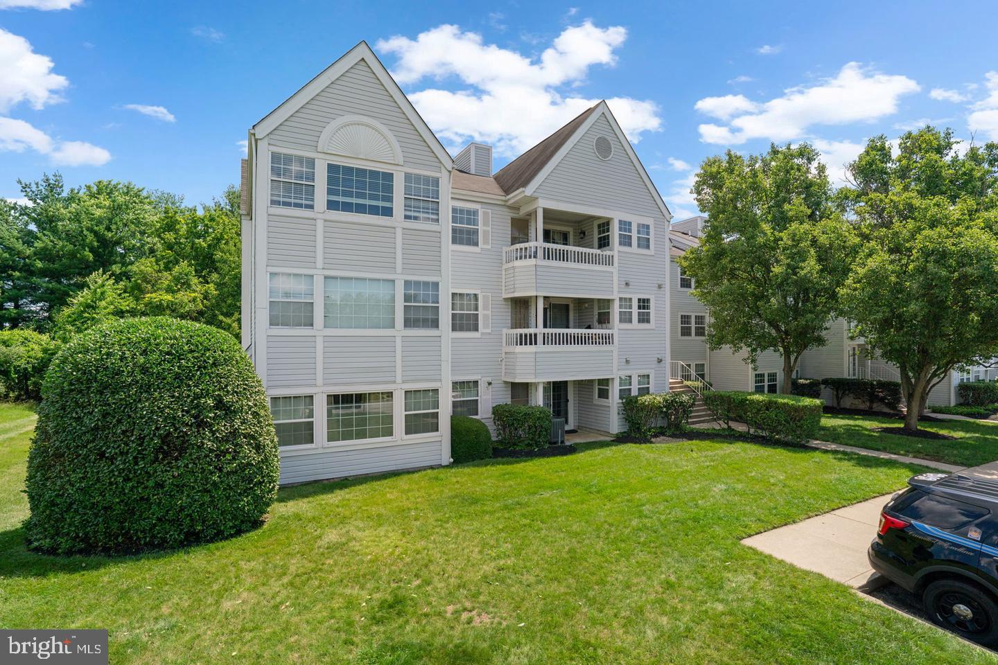 8571 Falls Run Road E