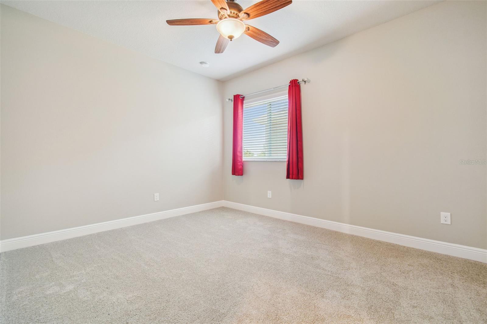 7508 Sea Lilly Court