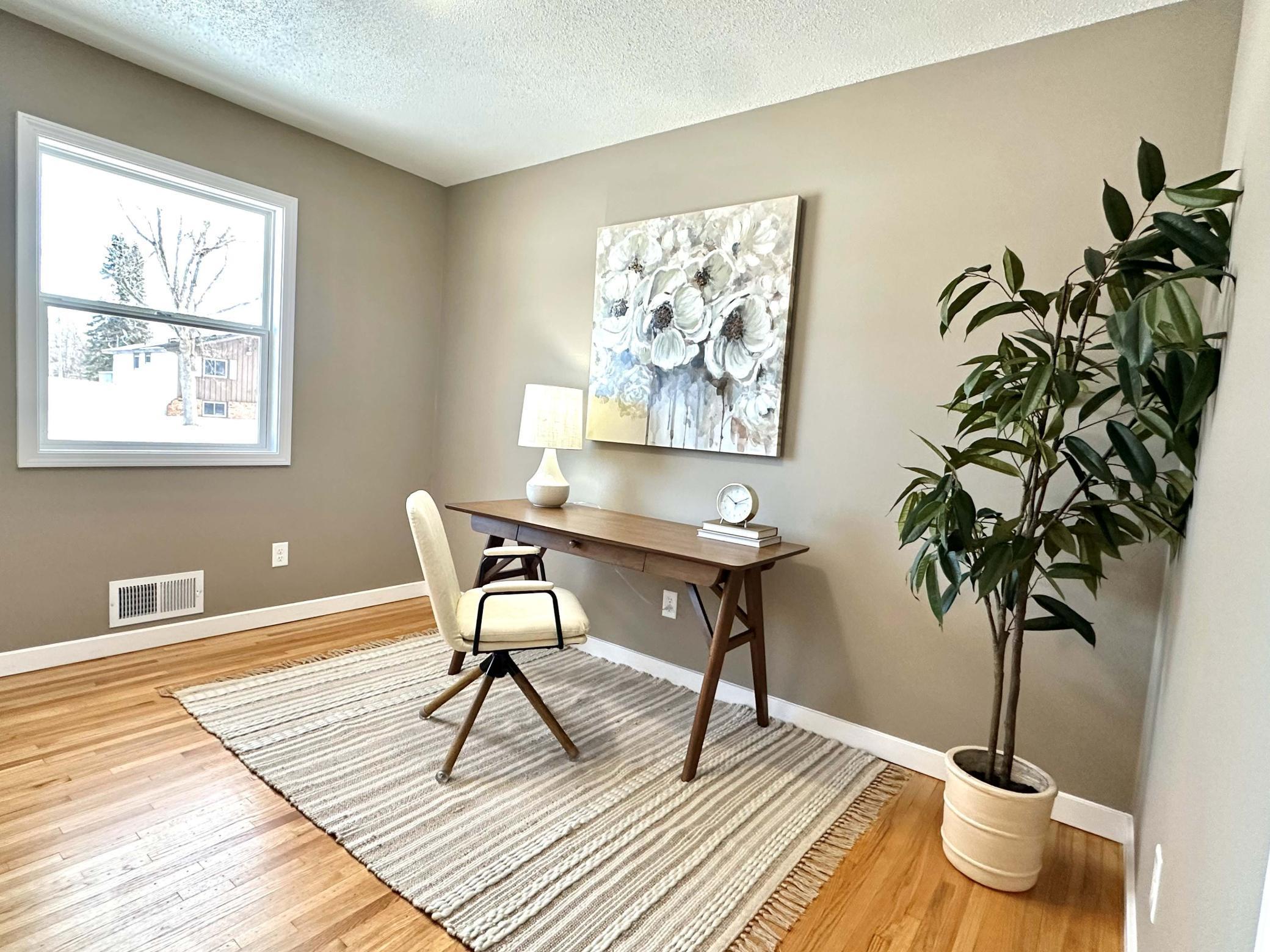 11209 Independence Avenue N