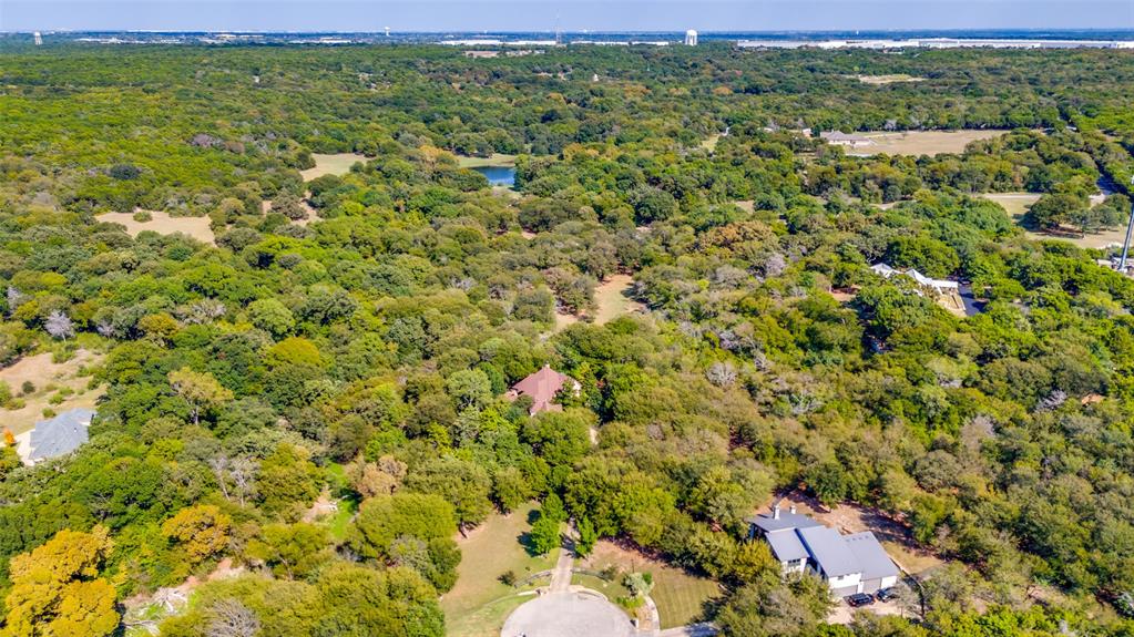 2403 Amberleaf Court